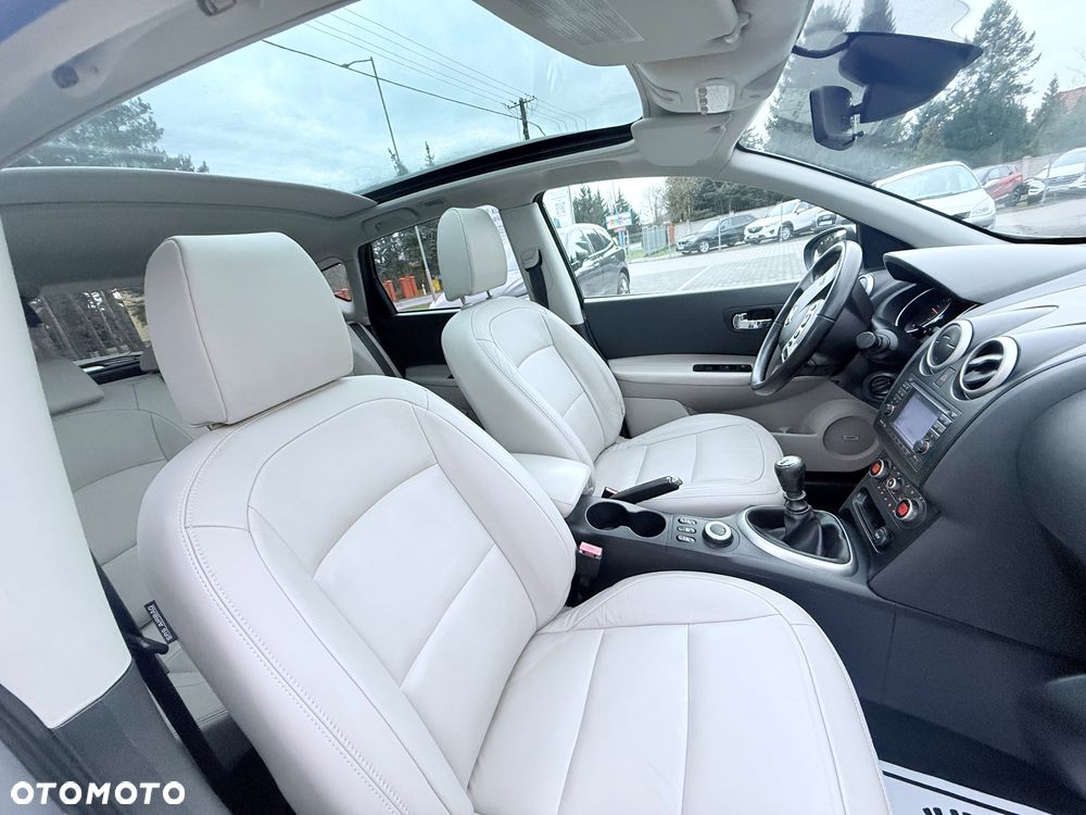 Nissan Qashqai 2.0 dCi 4 x 4 DPF tekna - 40