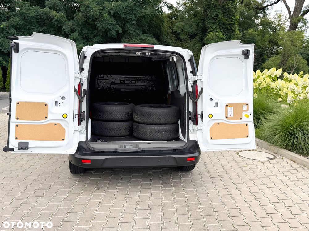 Ford Transit Connect - 6