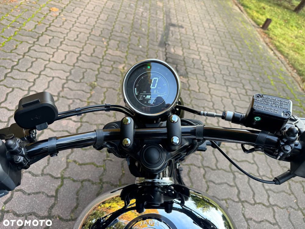 Jawa 350 42 Bobber - 26