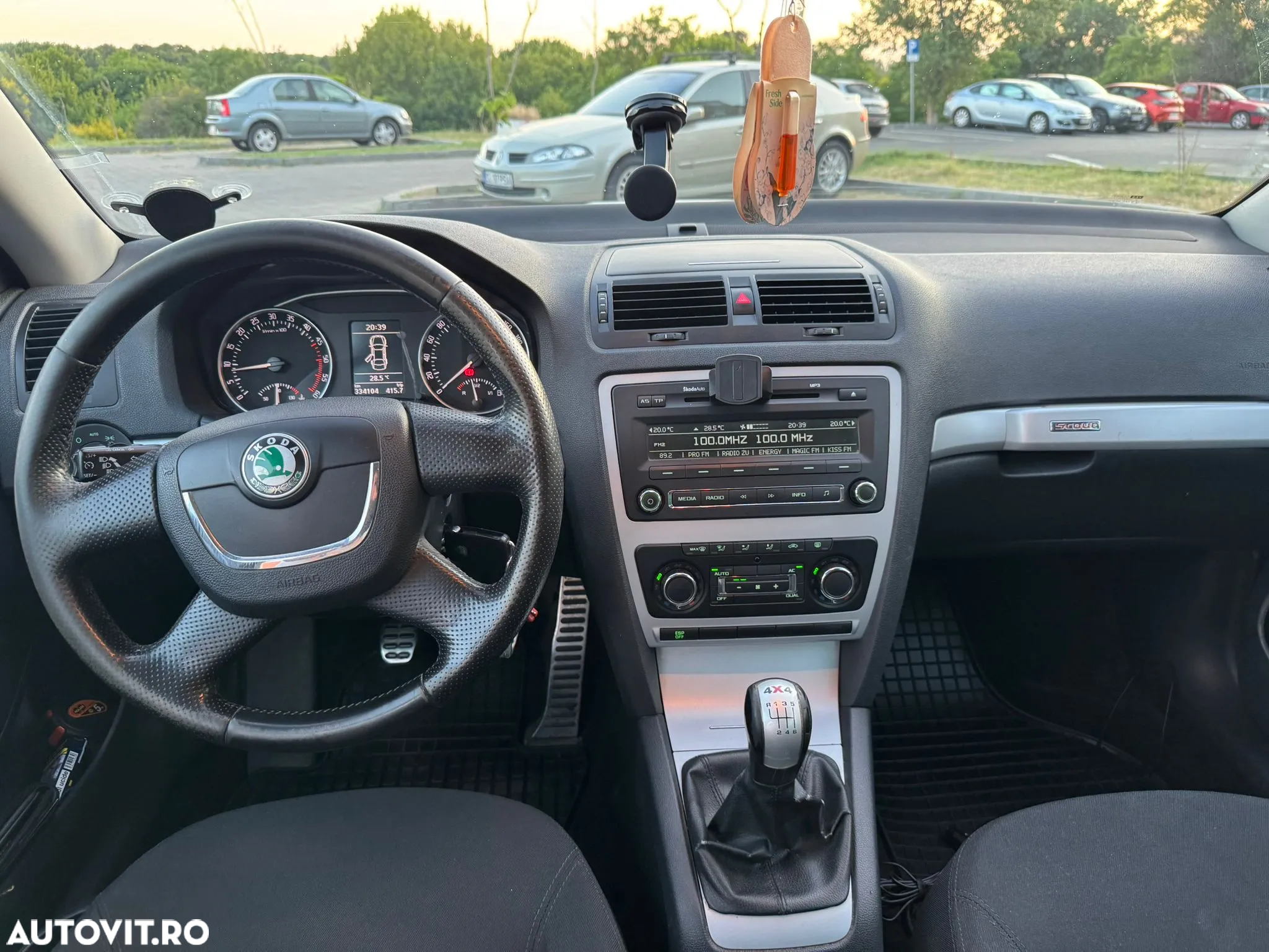 Skoda Octavia Combi 2.0 TDI DPF Elegance 4x4 - 13