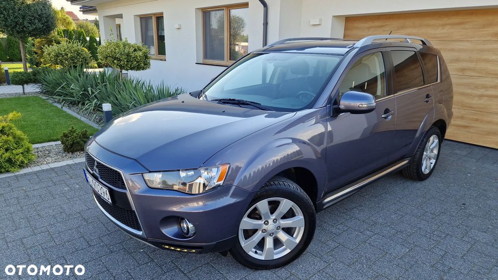 Mitsubishi Outlander 2.0 Invite 2WD