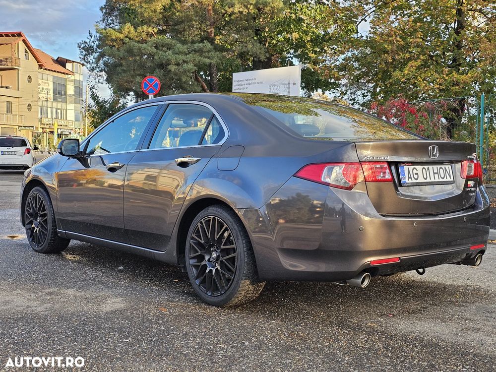 Honda Accord 2.4i Aut Executive - 13