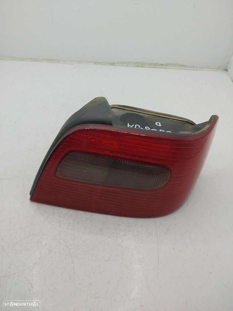 Farolim Stop Esq Citroën Xsara (N1)