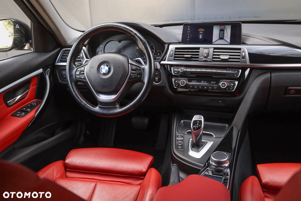 BMW Seria 3 320d xDrive Luxury Line sport - 27