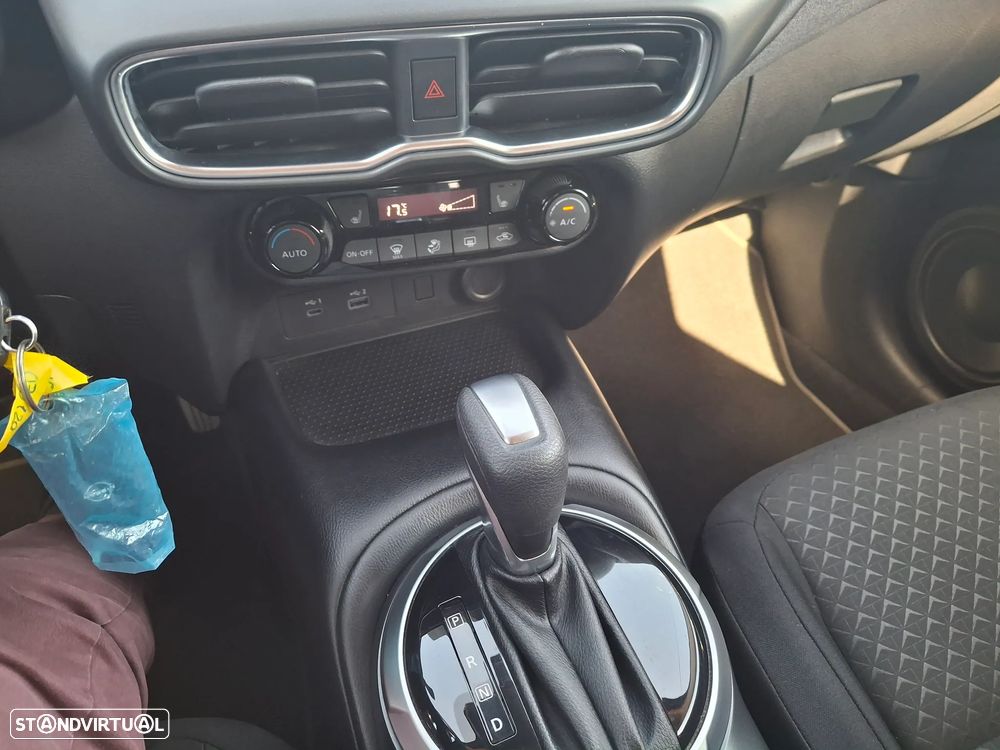 Nissan Juke 1.0 DIG-T Acenta+ DCT - 23