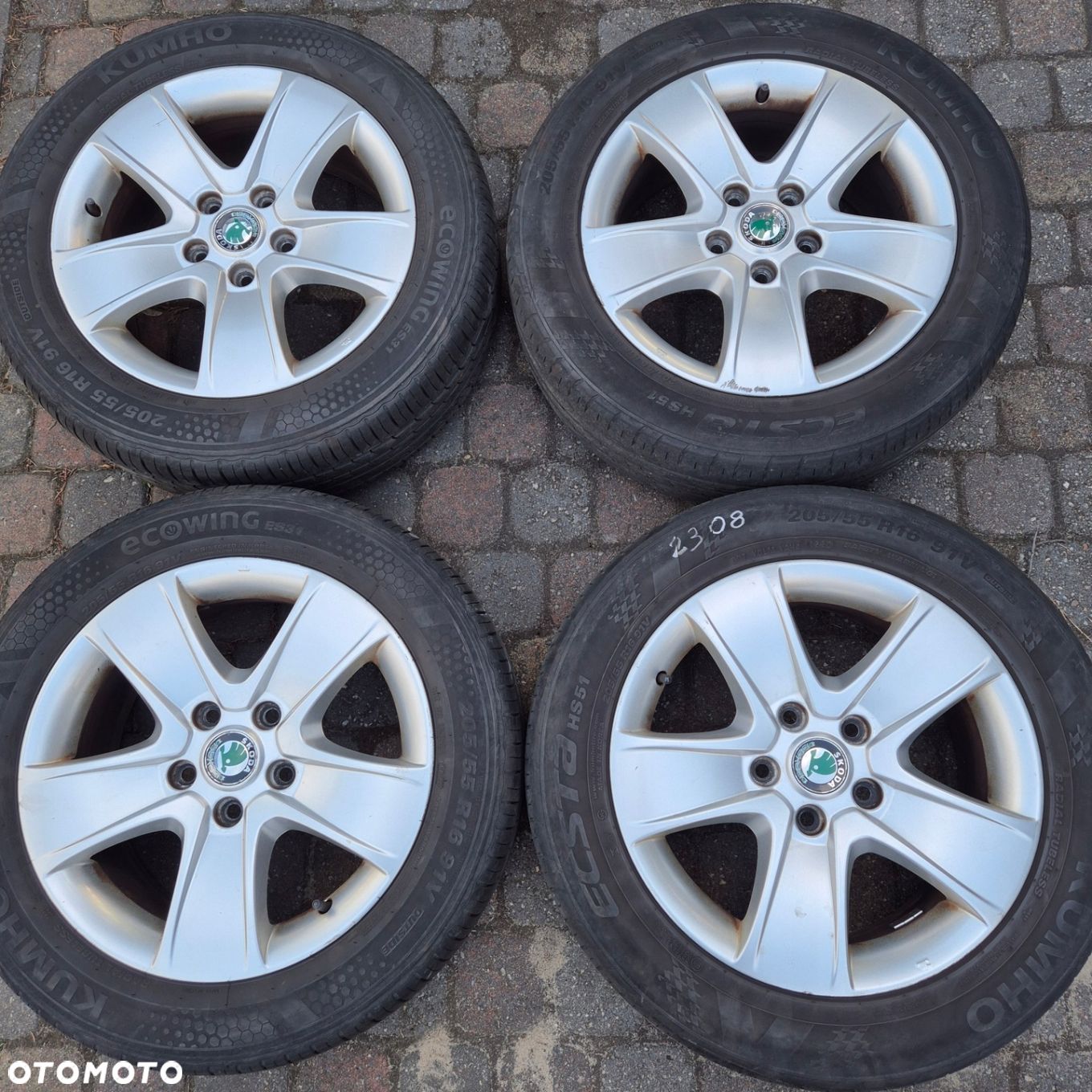 LATO 16 ORYGINAŁ SKODA OCTAVIA SUPERB YETI LEON AUDI A3 A4 VW GOLF TOURAN - 1