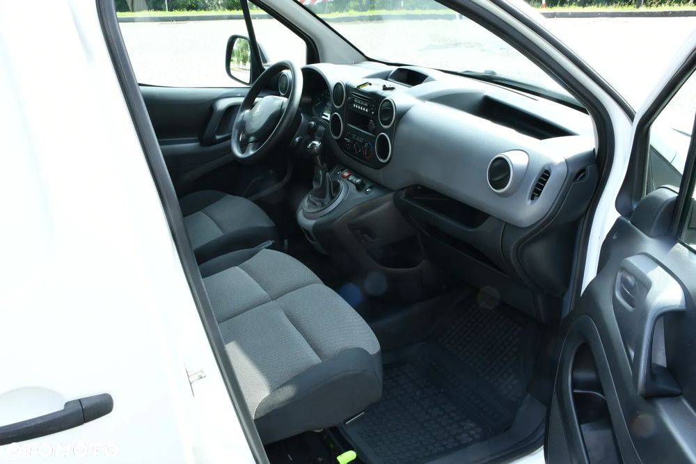 Peugeot PARTNER - 11