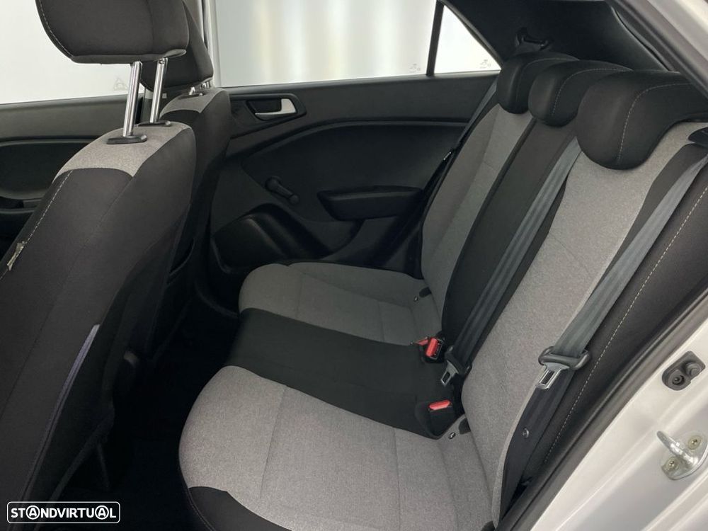 Hyundai i20 1.2 Access - 12