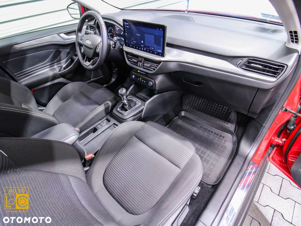 Ford Focus 1.0 EcoBoost Titanium - 9