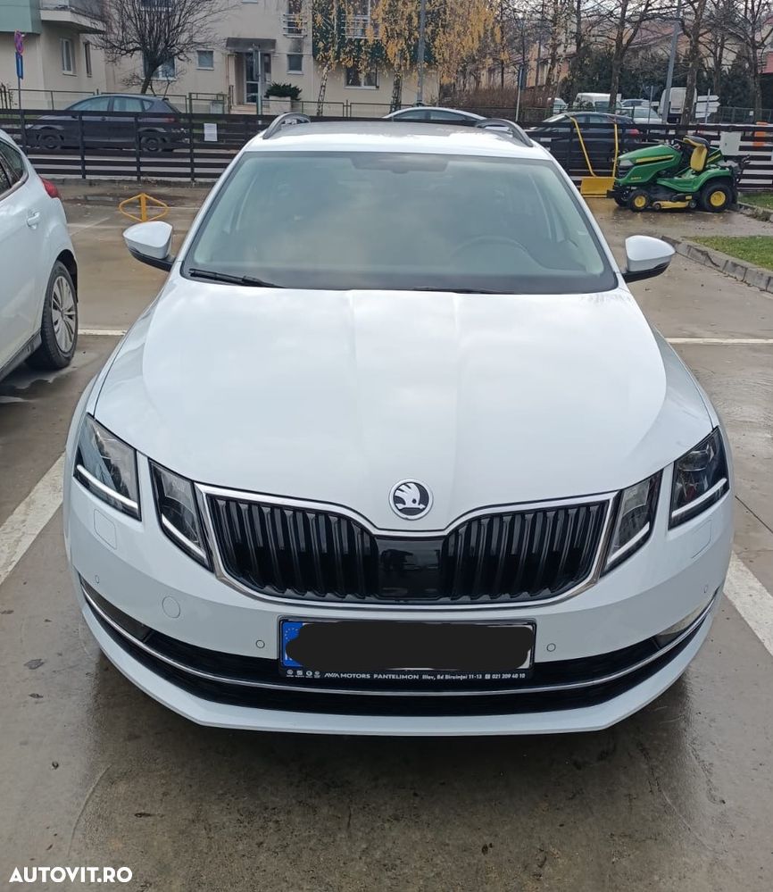 Skoda Octavia 2.0 TSI DSG Style - 3