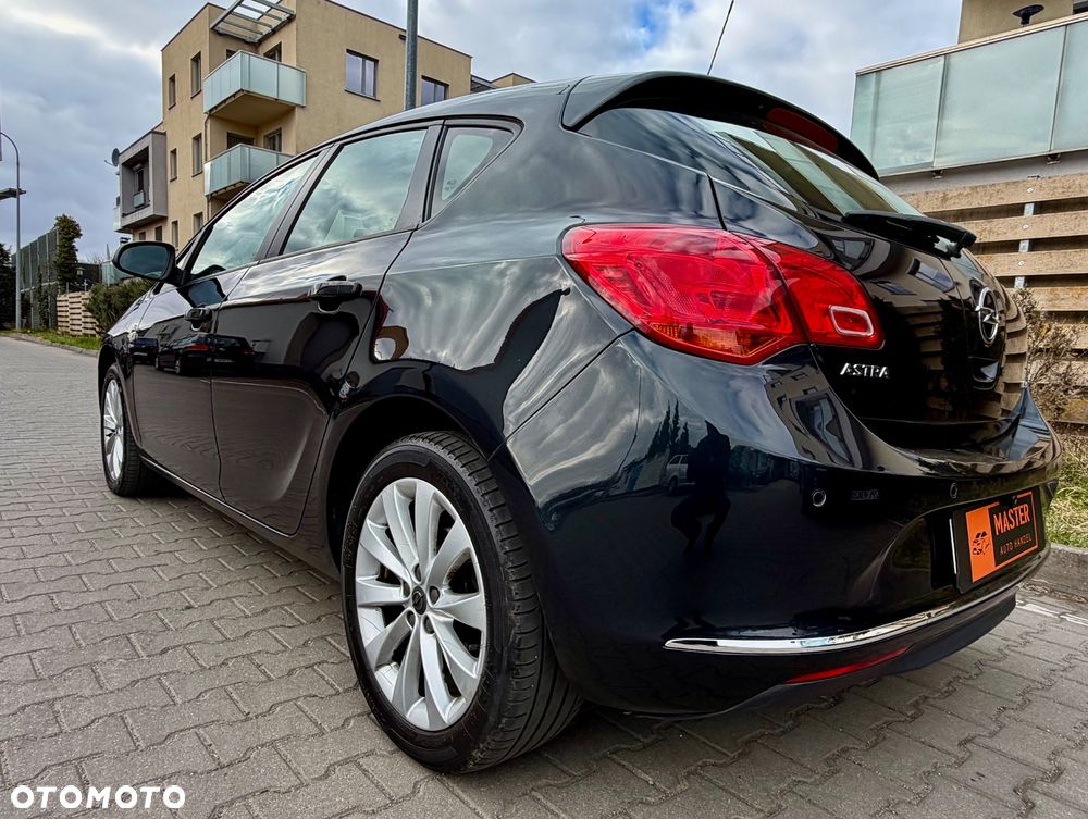 Opel Astra - 4