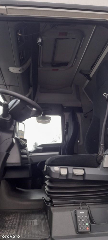 MAN TGX - 8