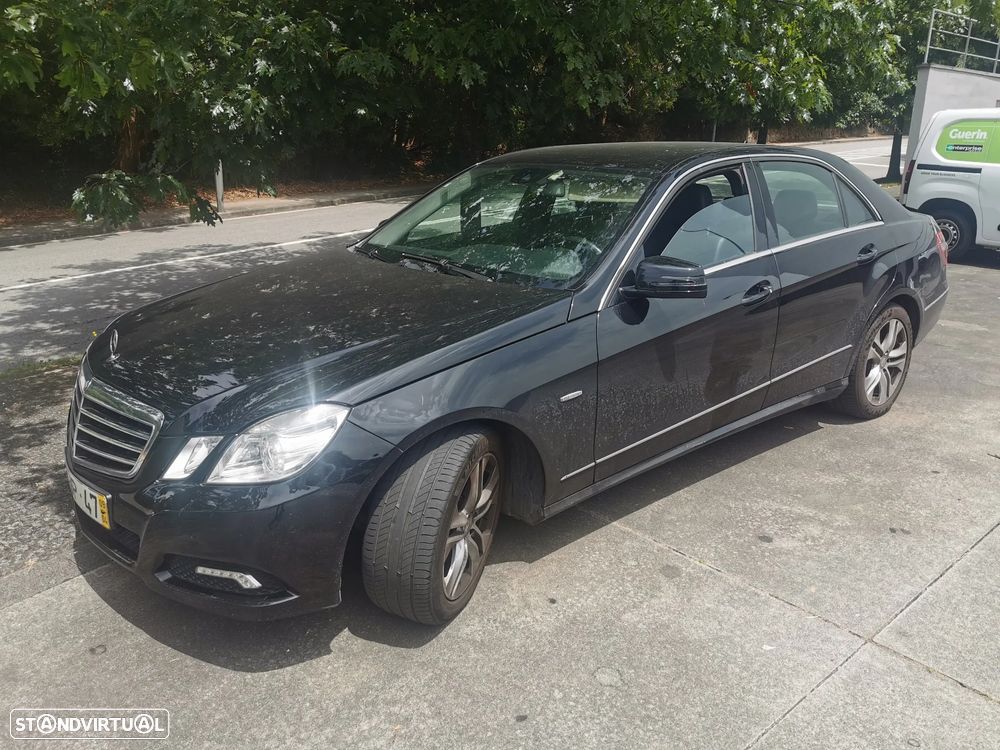 Mercedes-Benz E 250 CDI Avantgarde BlueEfficiency Auto. - 2