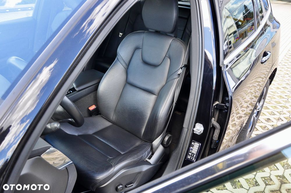 Volvo XC 60 D3 Momentum - 14