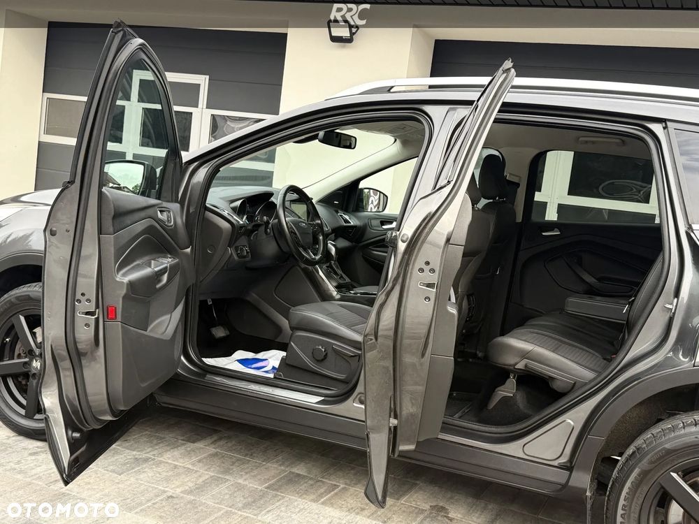 Ford Kuga 2.0 TDCi 4WD Titanium PowerShift - 21