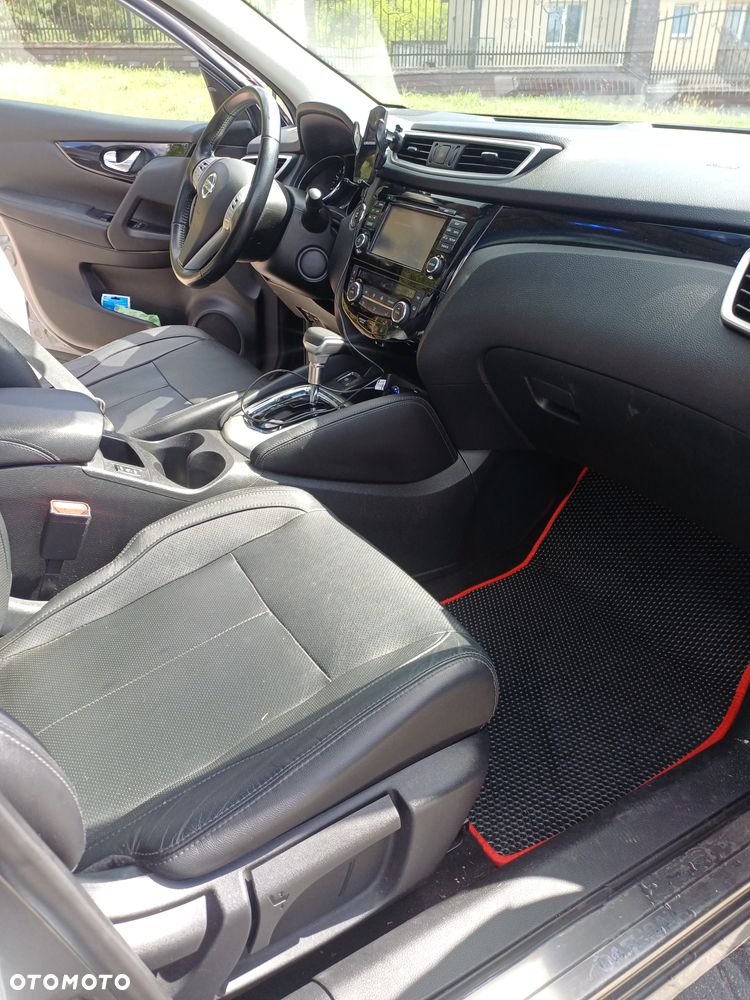 Nissan Qashqai 1.2 DIG-T Tekna Xtronic EU6 - 9