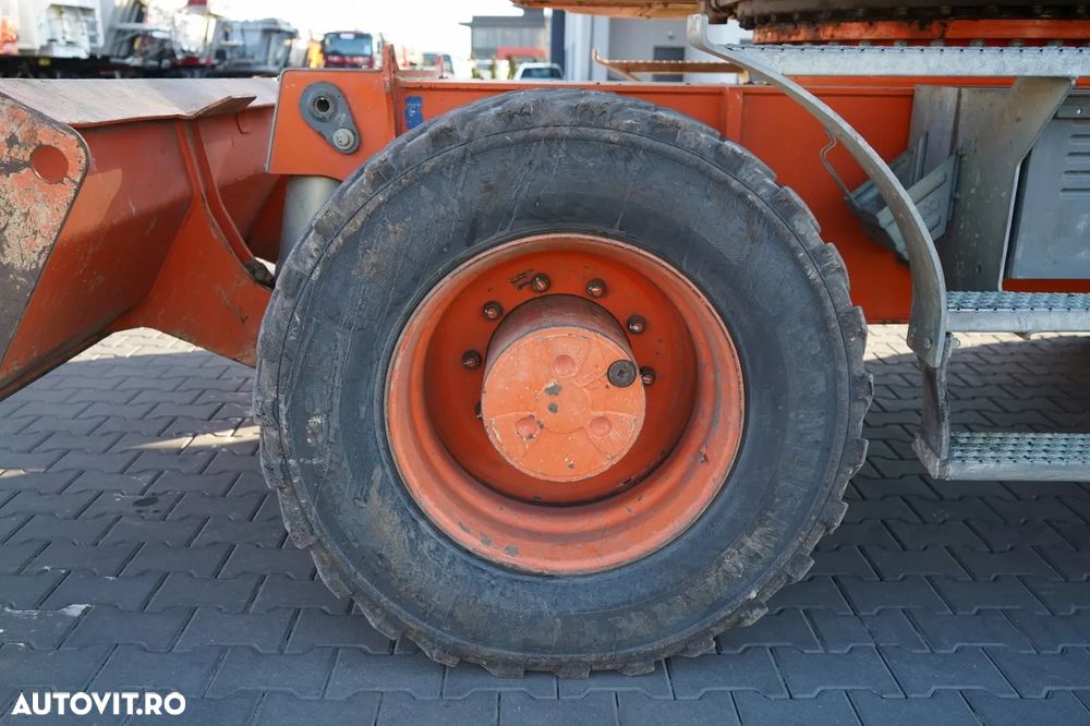 Liebherr A914 COMPACT / EXCAVATOR PE ROȚI / SET CUPĂ / VOPSEA ORIGINALĂ DIN FABRICĂ / AER CONDIȚIONAT / CAMERĂ - 29
