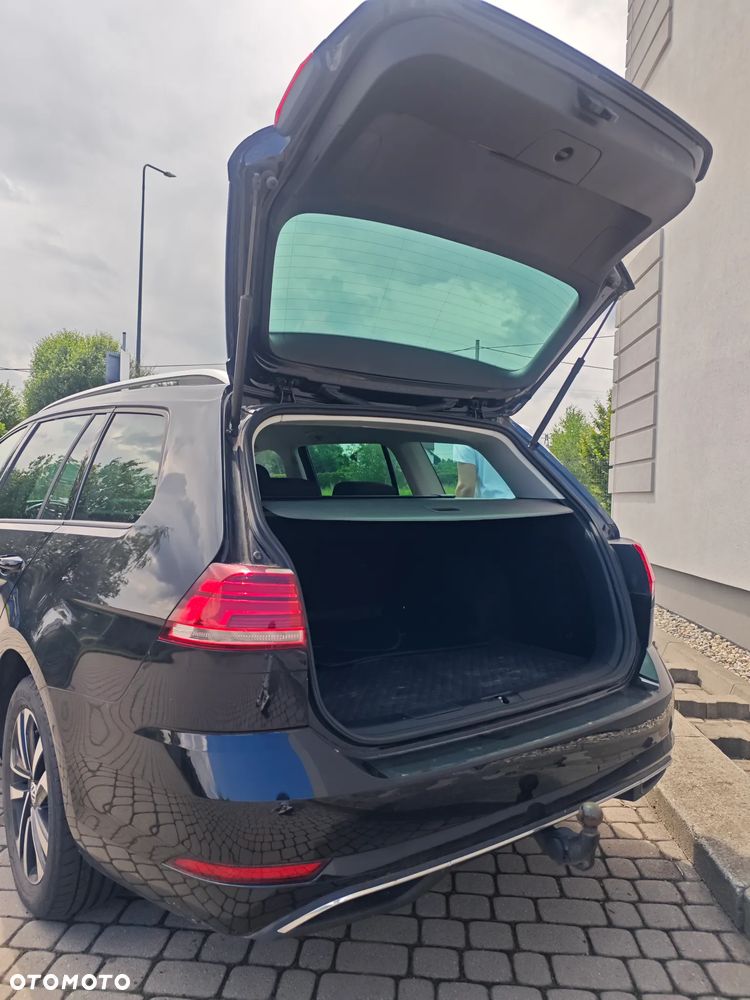 Volkswagen Golf 1.6 TDI SCR IQ.DRIVE - 8