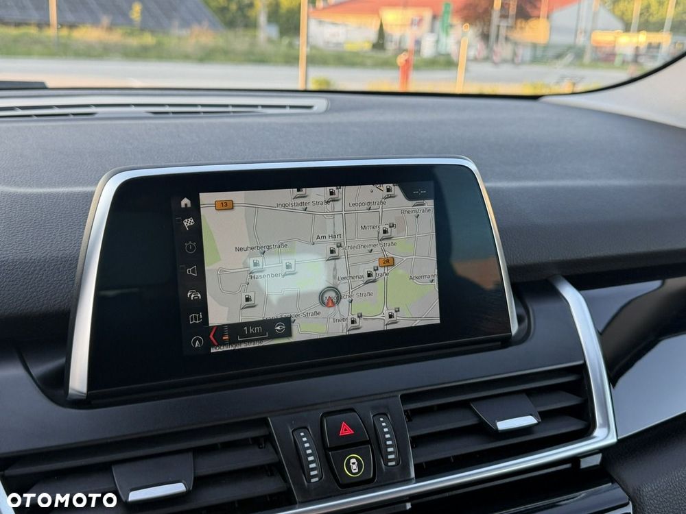 BMW Seria 2 218d Sport-Aut Luxury Line - 22