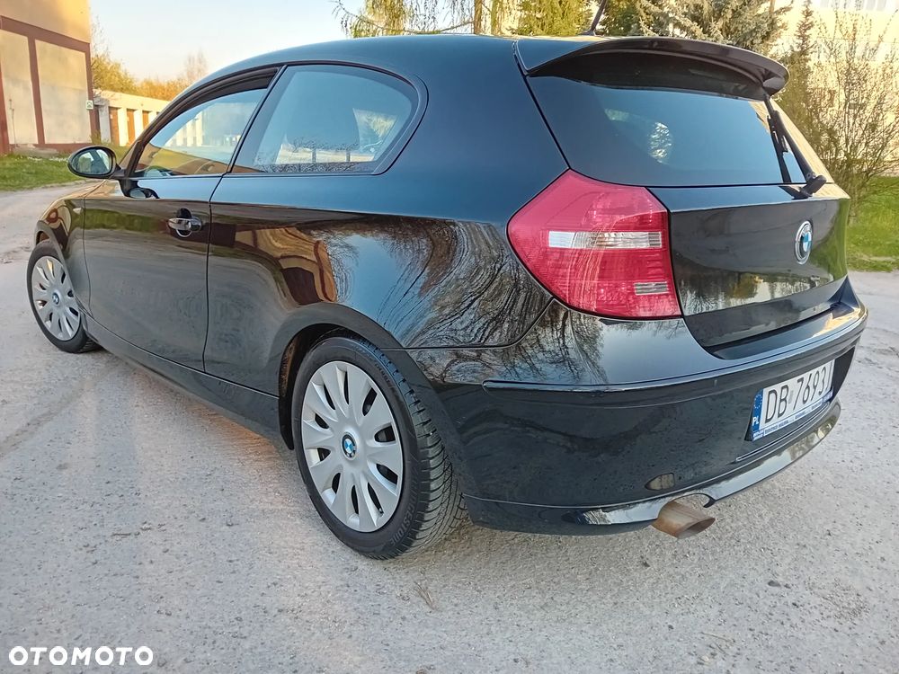 BMW Seria 1 118d - 4
