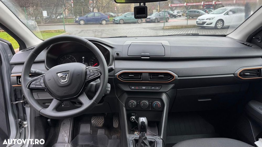 Dacia Sandero Stepway TCe 90 CVT Essential - 2