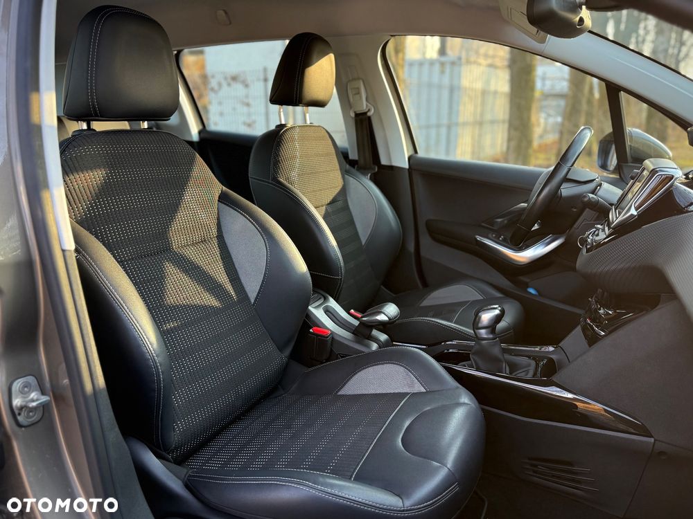 Peugeot 2008 PureTech 110 Stop&Start Allure - 13