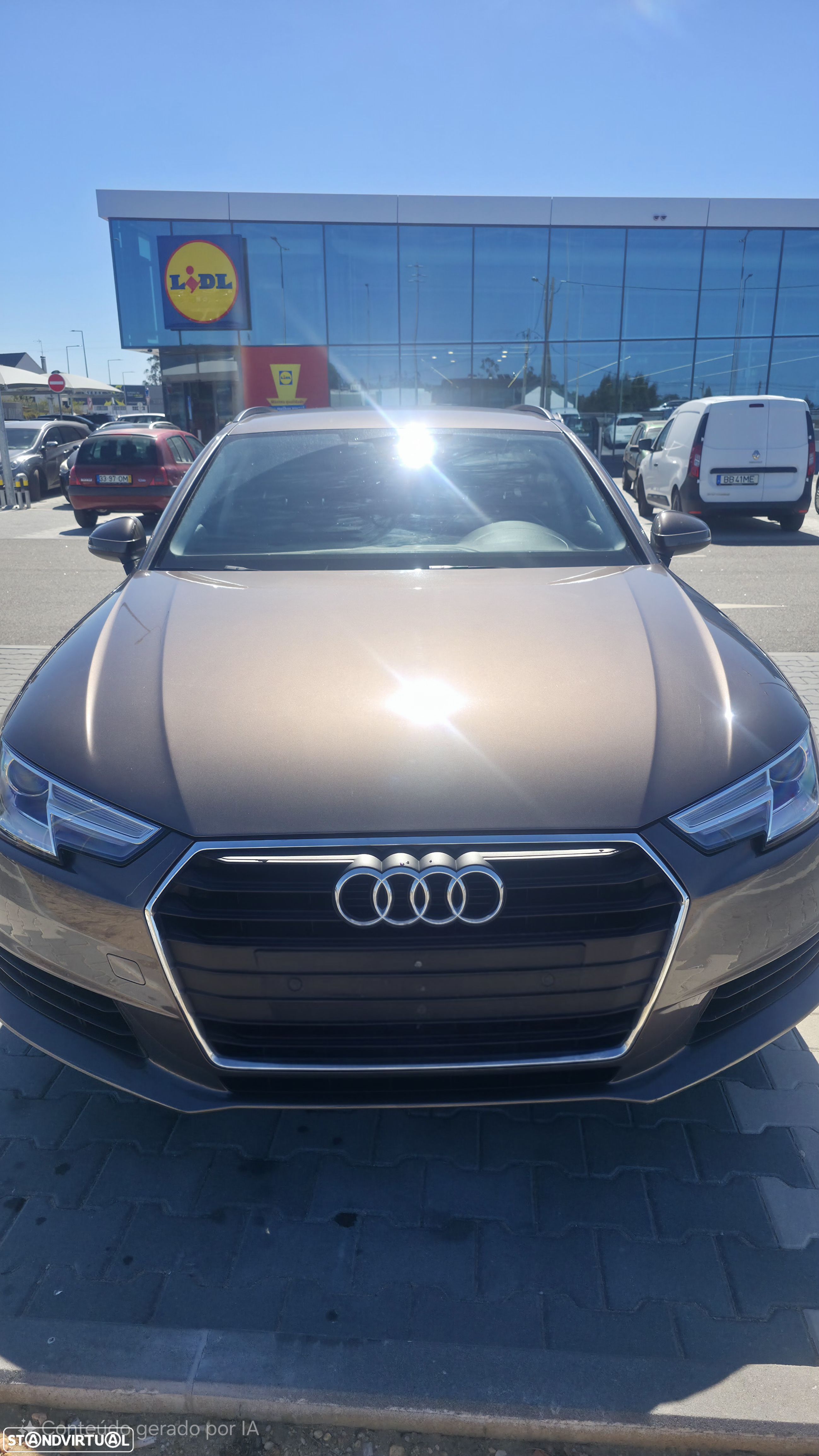 Audi A4 Avant 2.0 TDI Advance S tronic - 1