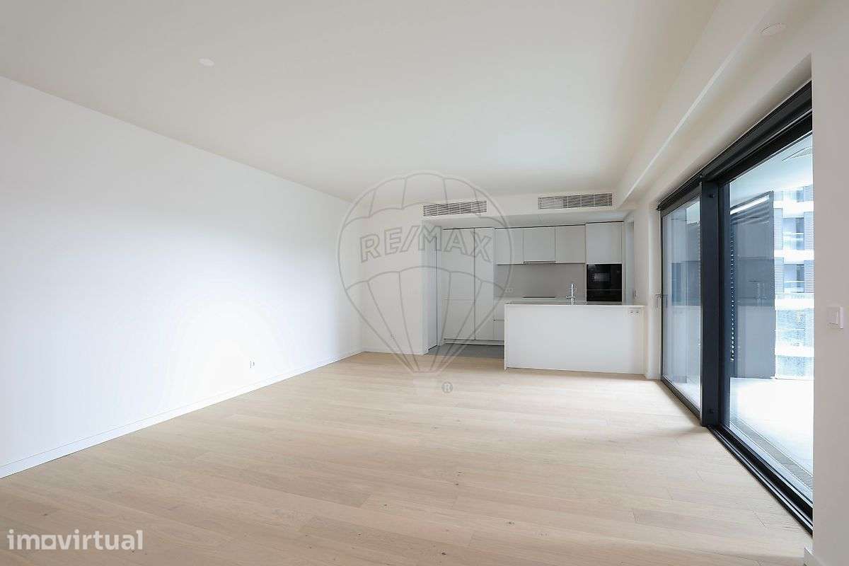 Apartamento T2 para venda - Grande imagem: 2/38