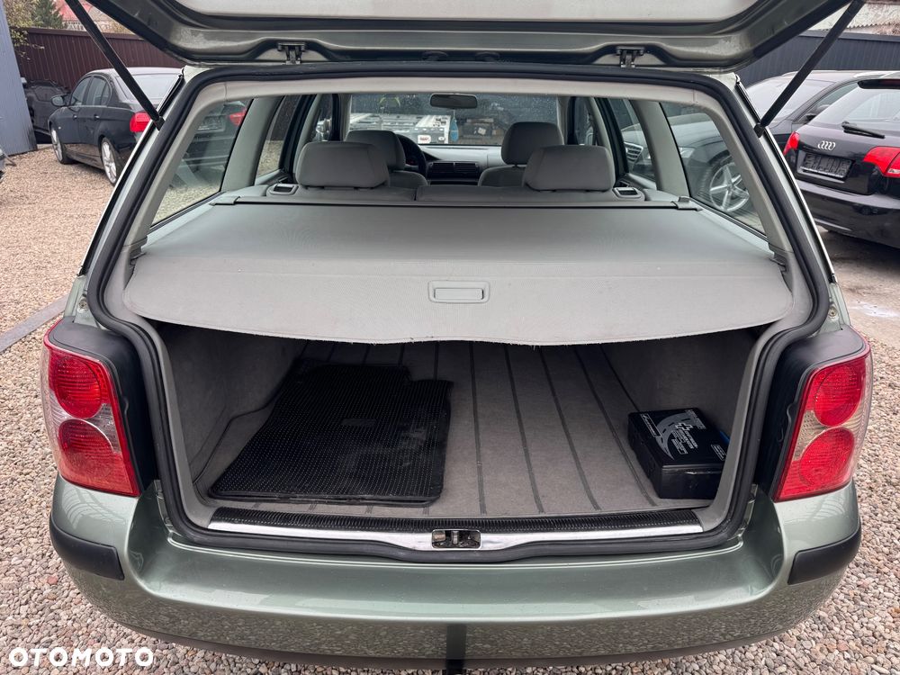 Volkswagen Passat 1.9 TDI - 16