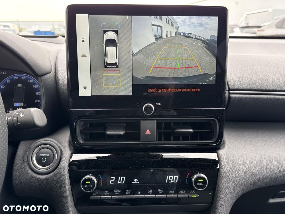 Toyota Yaris Cross Hybrid 1.5 GR Sport - 16