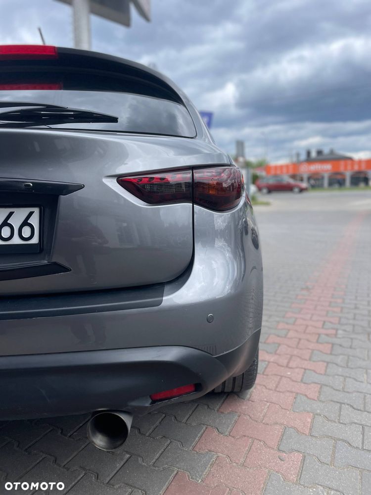 Infiniti Q70 3.7 S Premium - 27
