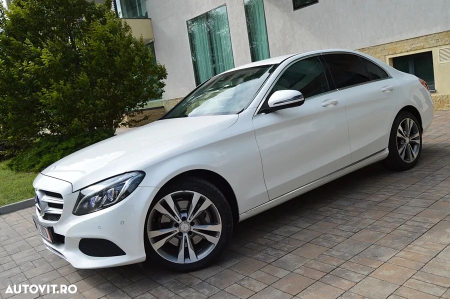 Mercedes-Benz C 250 (BlueTEC) d 4Matic 7G-TRONIC - 24