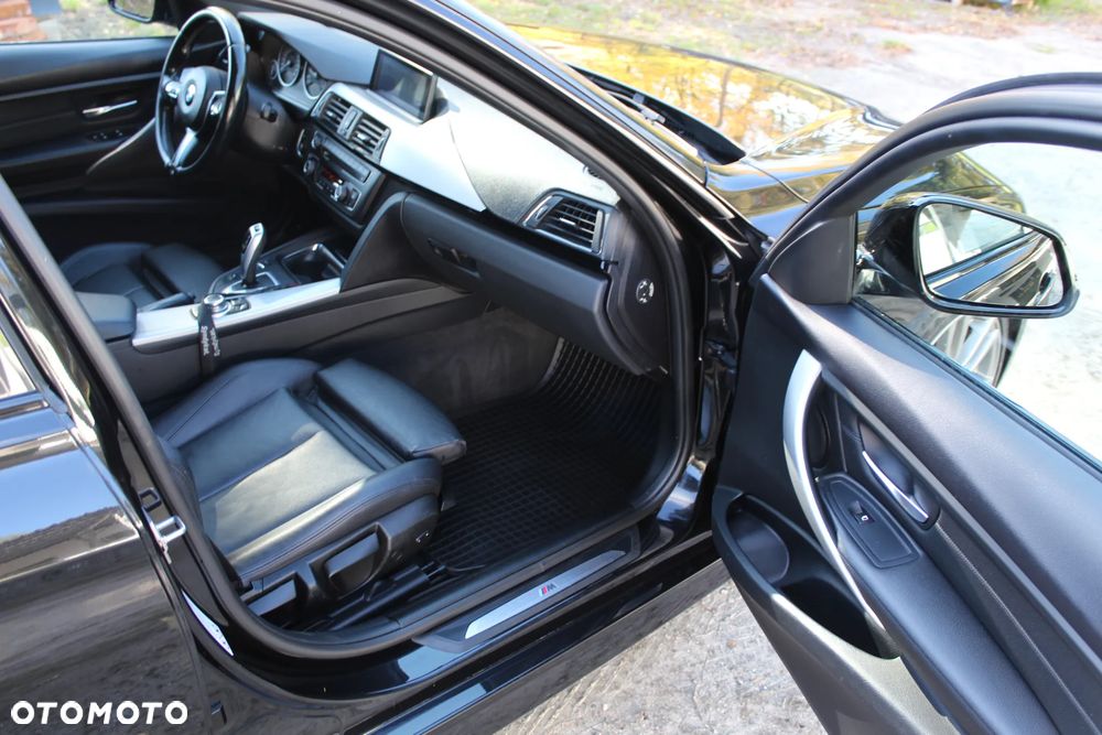 BMW Seria 3 - 26