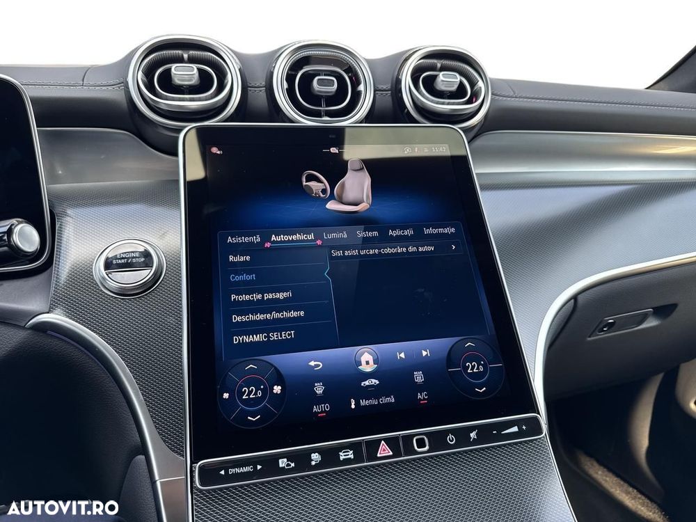 Mercedes-Benz GLC Coupe 300 e 4MATIC - 24