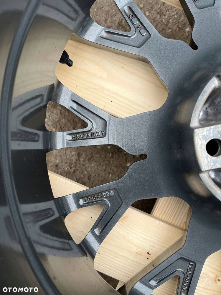 VW AUDI FELGA ALU R19 MM-CONCEPTS 8.5JX19H2 - 10