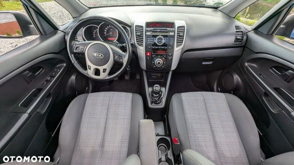 Kia Venga - 20