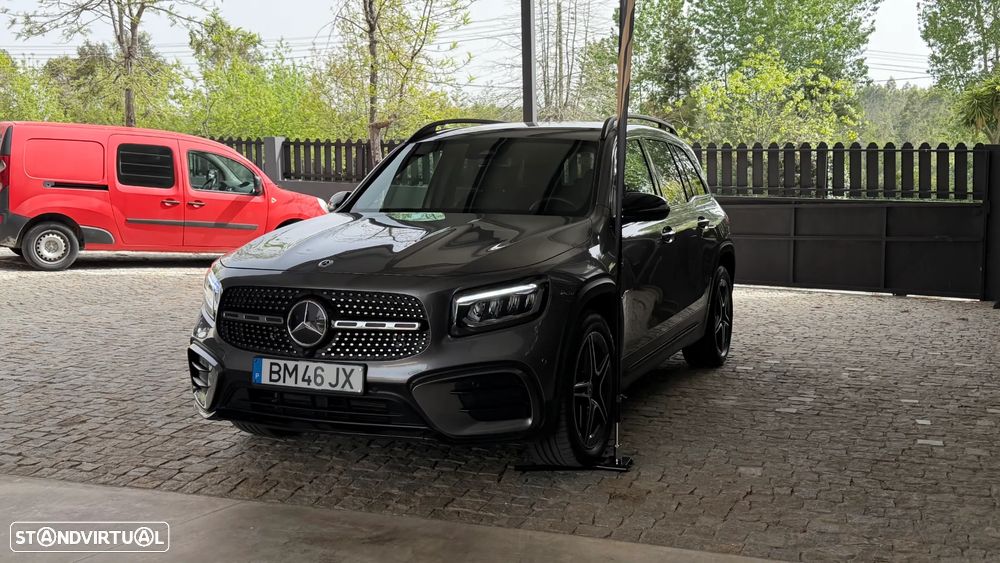 Mercedes-Benz GLB 180 d AMG Line - 4
