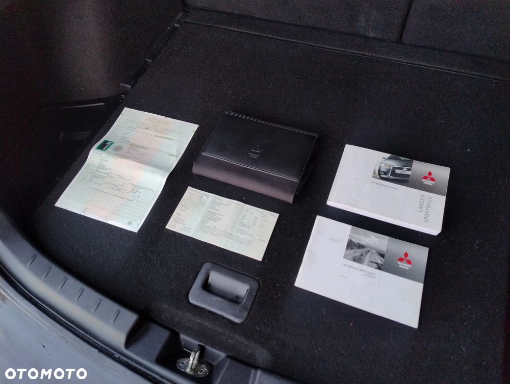 Mitsubishi Lancer 1.8 Intense - 40