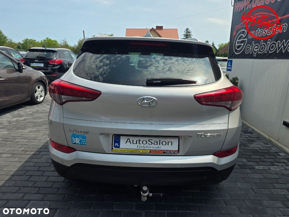Hyundai Tucson 1.7 CRDI BlueDrive Comfort 2WD - 11