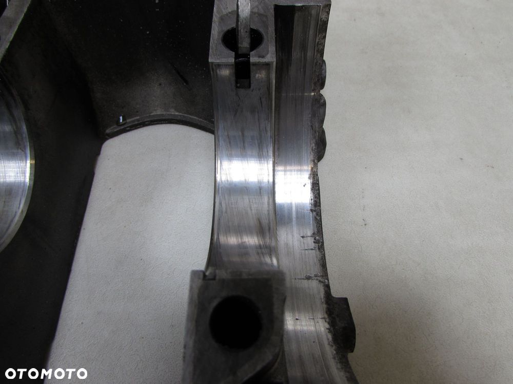 VOLVO S60 S80 V70 XC90 02-14 D5244T4/5 POLBLOK BLOK DOL SILNIKA KARTER 31251203 - 4