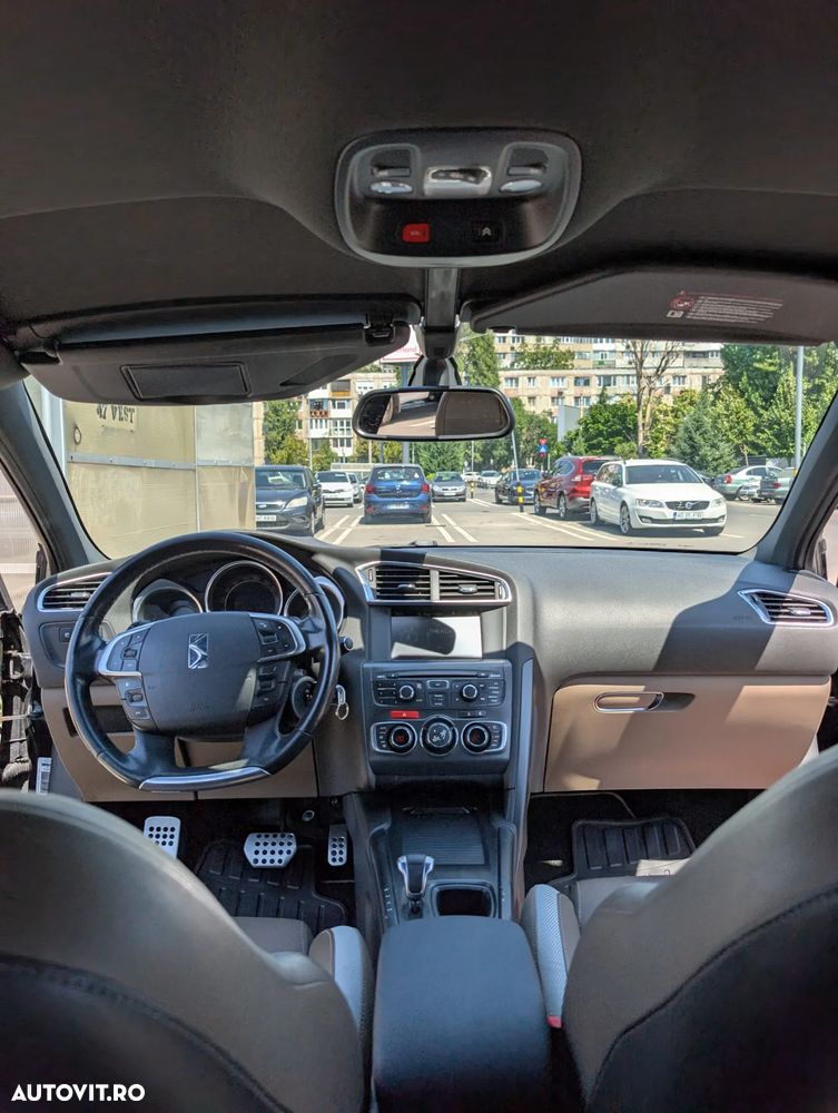 Citroën DS4 THP 155 EGS6 SoChic - 8