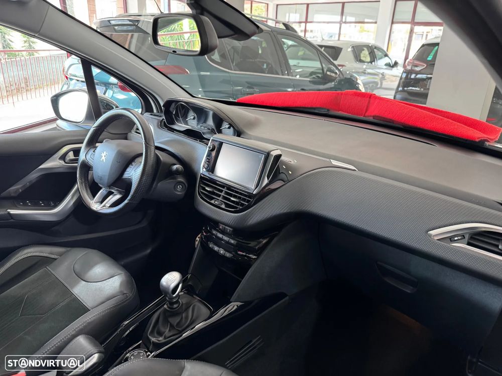 Peugeot 2008 PureTech 130 Stop&Start Crossway - 19
