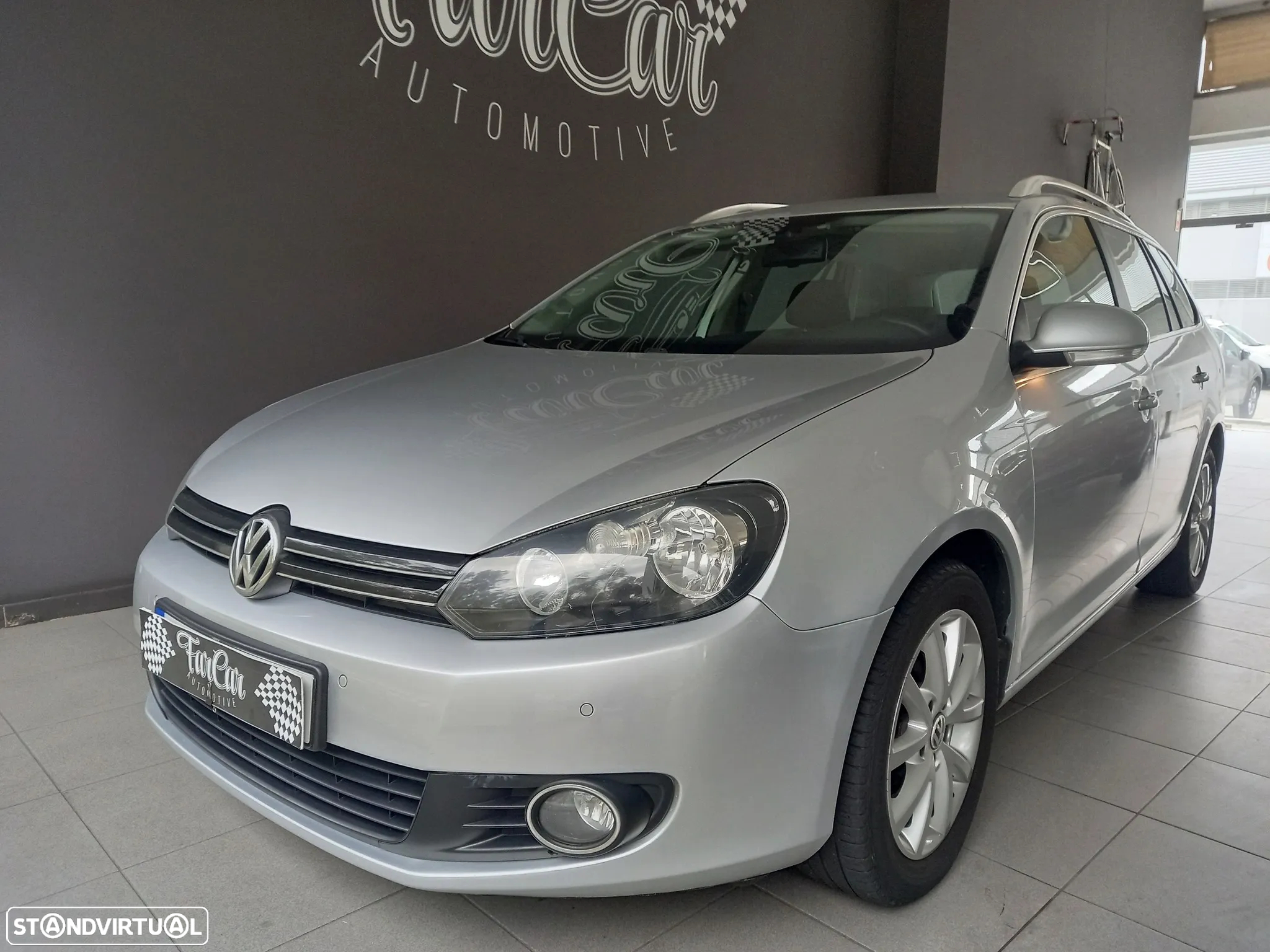 VW Golf Variant 1.6 TDi 4Motion BlueMotion Comfortline - 10