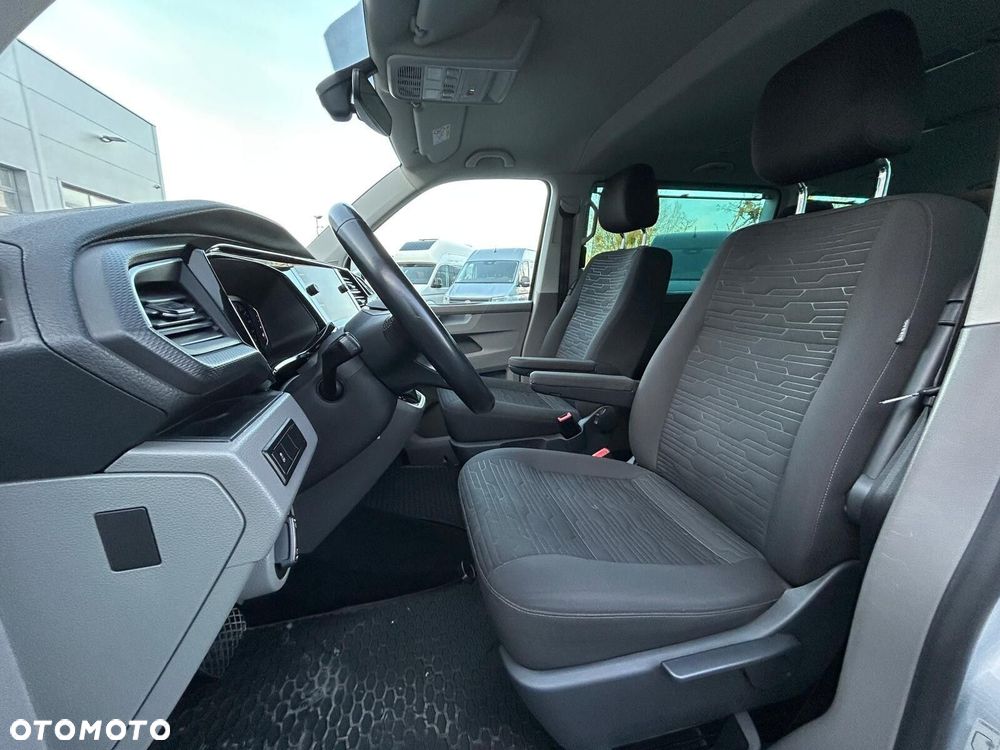 Volkswagen Caravelle 2.0 TDI L2 Comfortline 4Motion DSG - 8