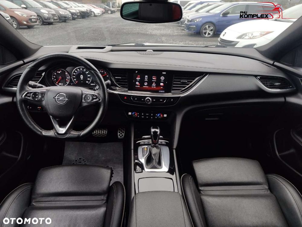 Opel Insignia - 13