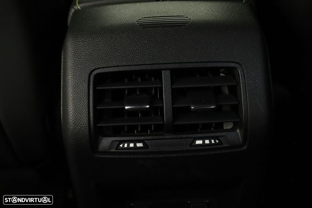 Peugeot 308 SW 1.2 PureTech GT EAT8 - 23