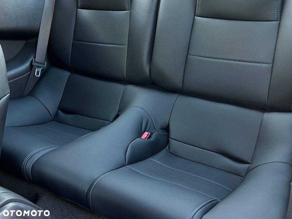 Ford Mustang 3.7 V6 - 13