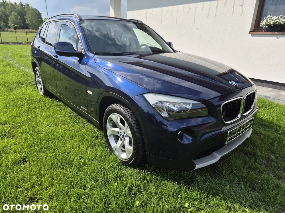 BMW X1 sDrive18i Sport Line - 1