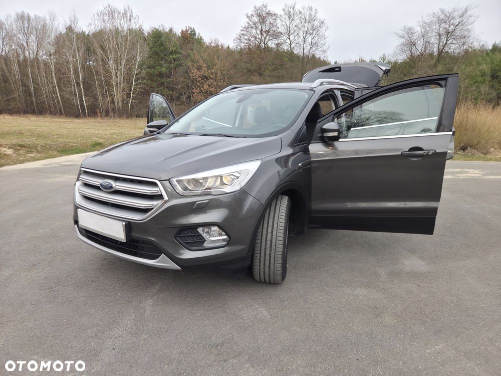 Ford Kuga 1.5 TDCi 2x4 Cool & Connect - 24
