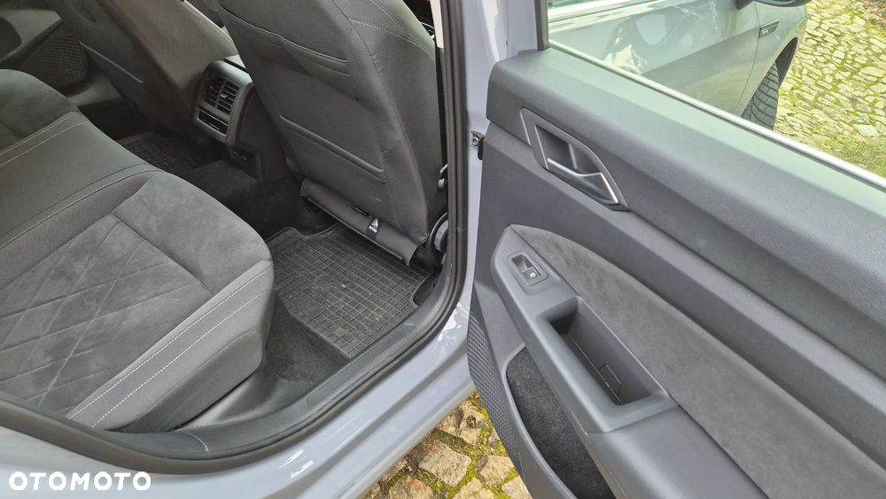Volkswagen Golf 1.5 eTSI mHEV Style DSG - 15